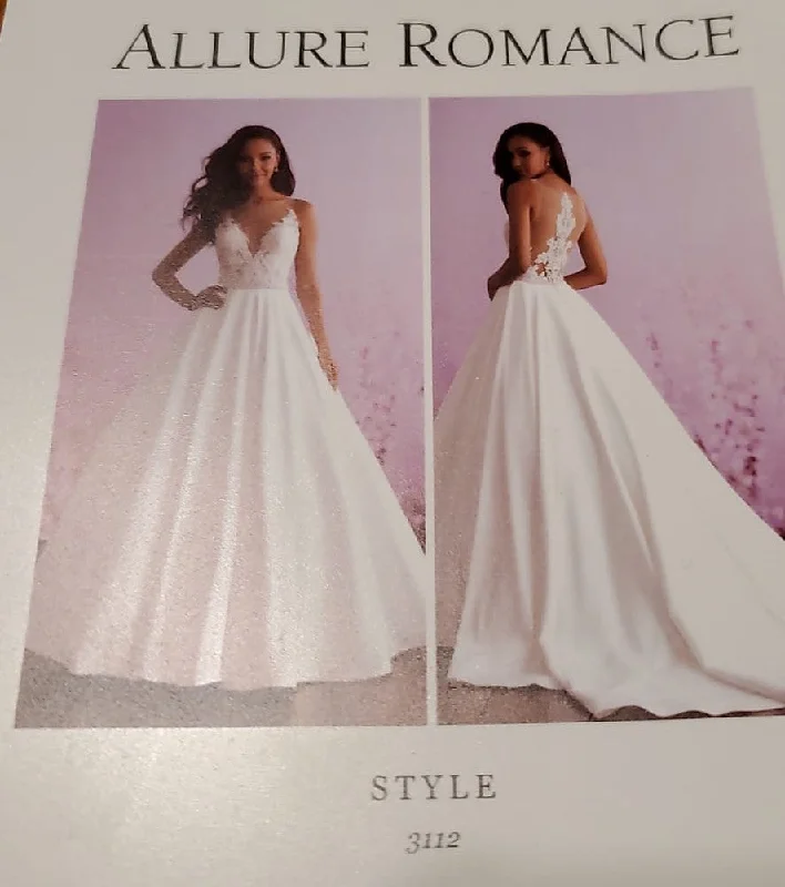 Factory Direct Sale Allure Bridals 3112