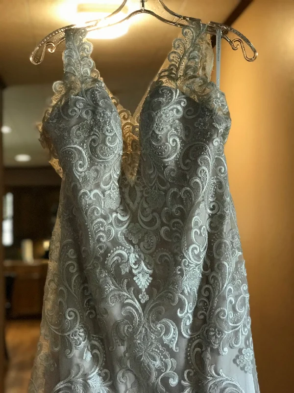 Great Deals Allure Bridals 3106
