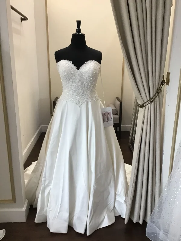 Overstock Allure Bridals 3261