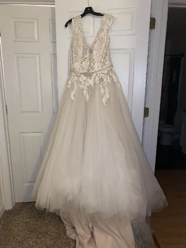 Early Access Allure Bridals 3169
