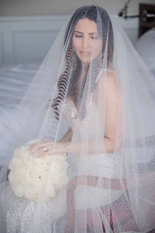 Online Exclusive Berta  21-114