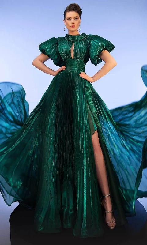 Deep Discounts MNM Couture F02809 - Puff Sleeved Pleated Organza Gown