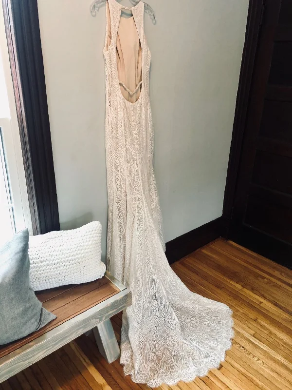 Great Deals Allure Bridals 3155