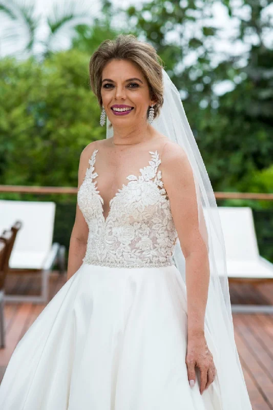 Hurry In Allure Bridals 3112