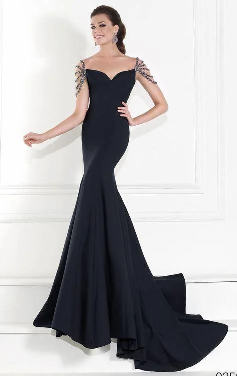 Overstock Sale Tarik Ediz 92593 Sweetheart Neck Beaded Illusion Evening Gown