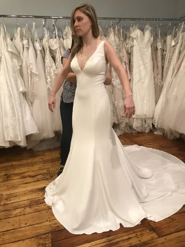 YEAR-End Clearance Allure Bridals 3101