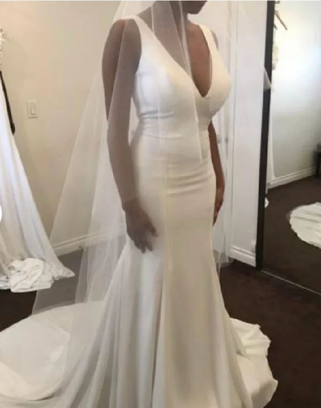 Act Now Allure Bridals 3101