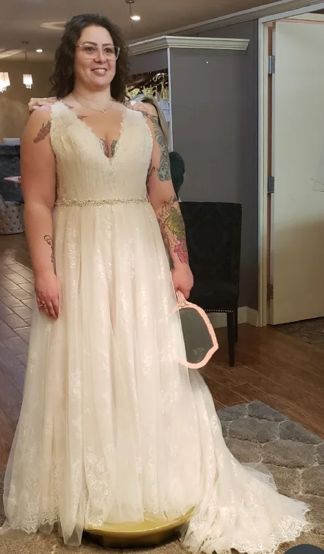 Super Sale Allure Bridals 3255