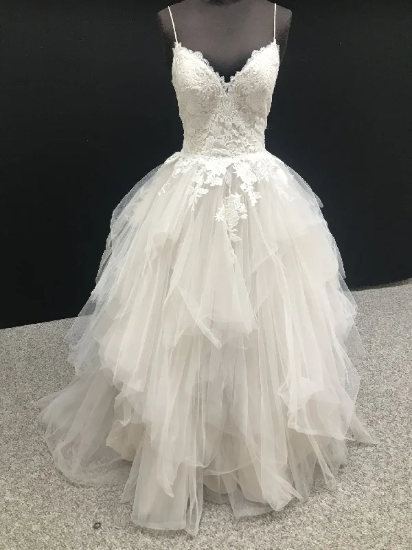 Special Price Allure Bridals 3067