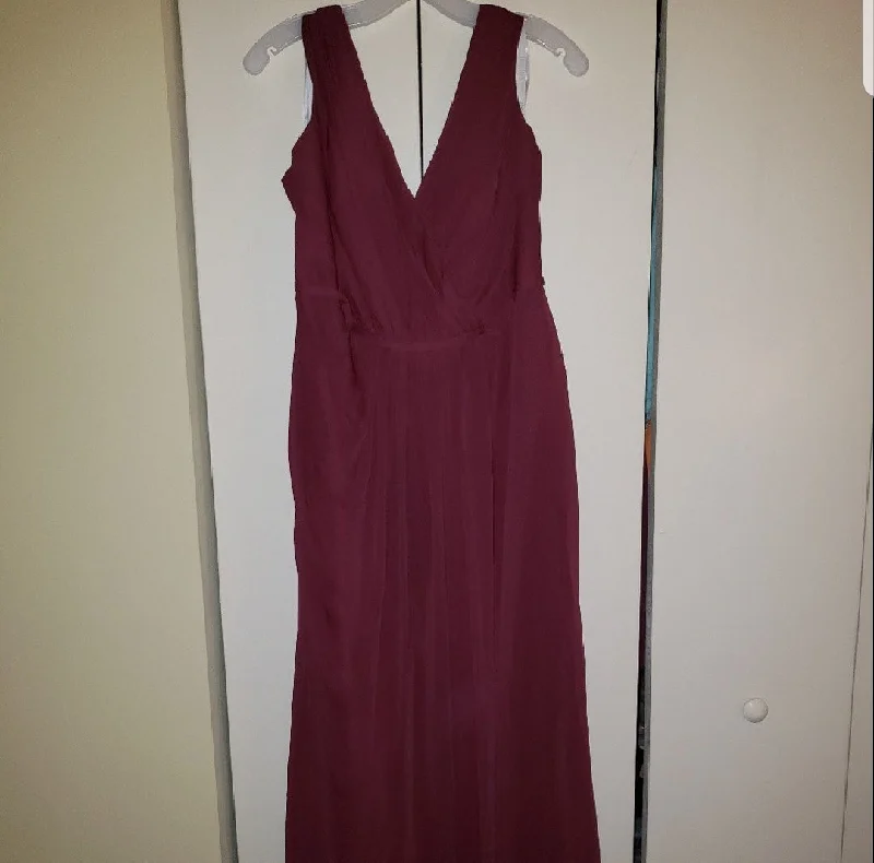 Anniversary Sale David's Bridal Long Chiffon Tank in Wine