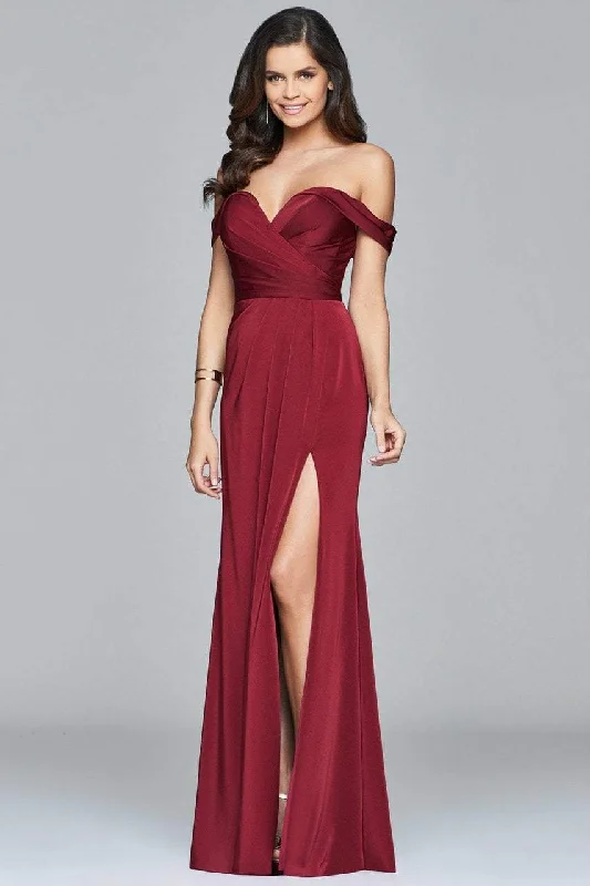 Weekend Deal Faviana 8083 Draped Off Shoulder Ruched Evening Dress - 1 pc Black in Size 6 Available Weekend Deal Faviana 8083 Draped Off Shoulder Ruched Evening Dress - 1 pc Black in Size 6 Available