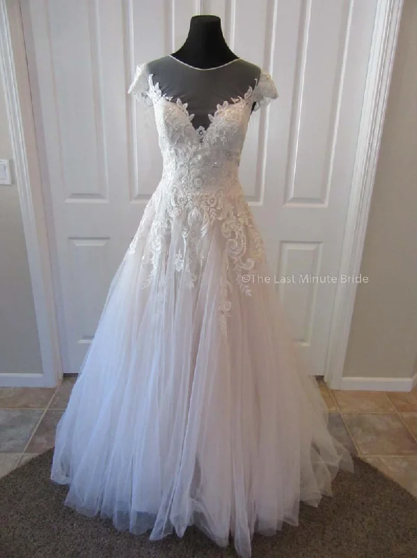 New Markdowns Allure Bridals 3117