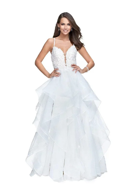 Super Sale La Femme Beaded Plunging Sweetheart Ruffle Evening Gown 25928 - 1 pc White In Size 2 Available Super Sale La Femme Beaded Plunging Sweetheart Ruffle Evening Gown 25928 - 1 pc White In Size 2 Available