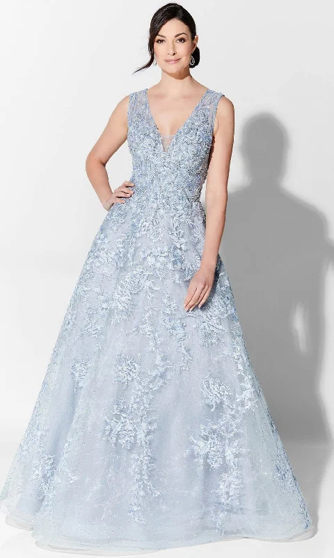 Online Exclusive Ivonne D 122D67 - Venice Lace Appliques Evening Gown