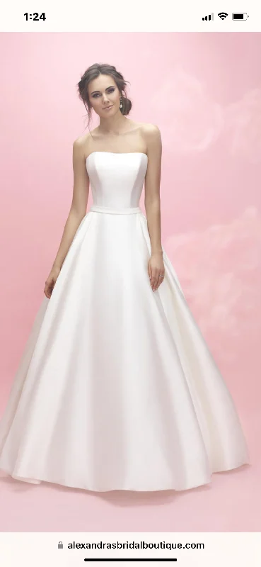 Anniversary Sale Allure Bridals 3065 Allure Bridals Romance Ivory