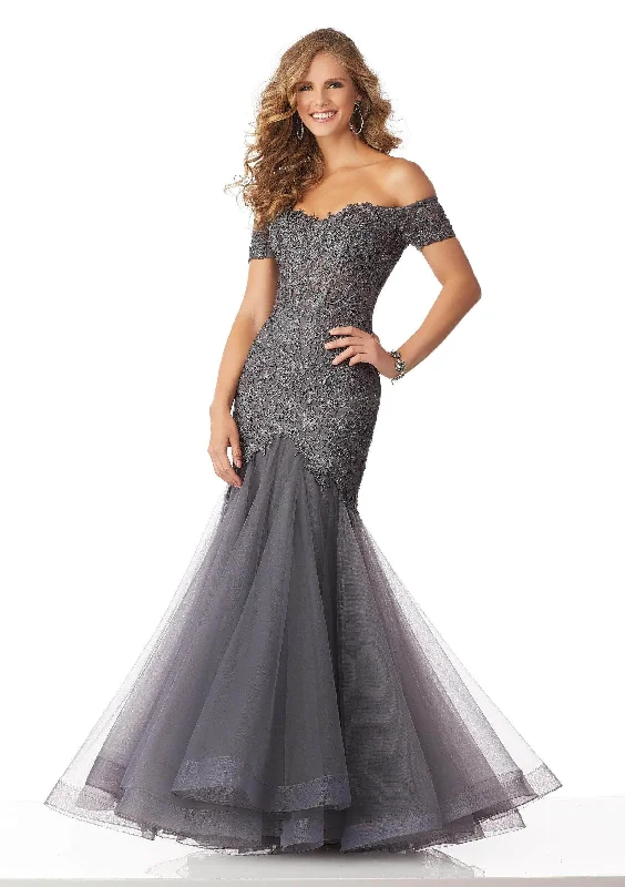 YEAR-End Sale MGNY By Mori Lee 71825 - Lace Appliqued Trumpet Dress