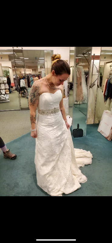 Major Savings David's Bridal