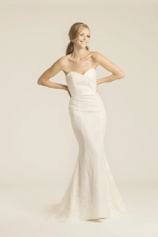 Exclusive Deal Amy Kuschel Claremont