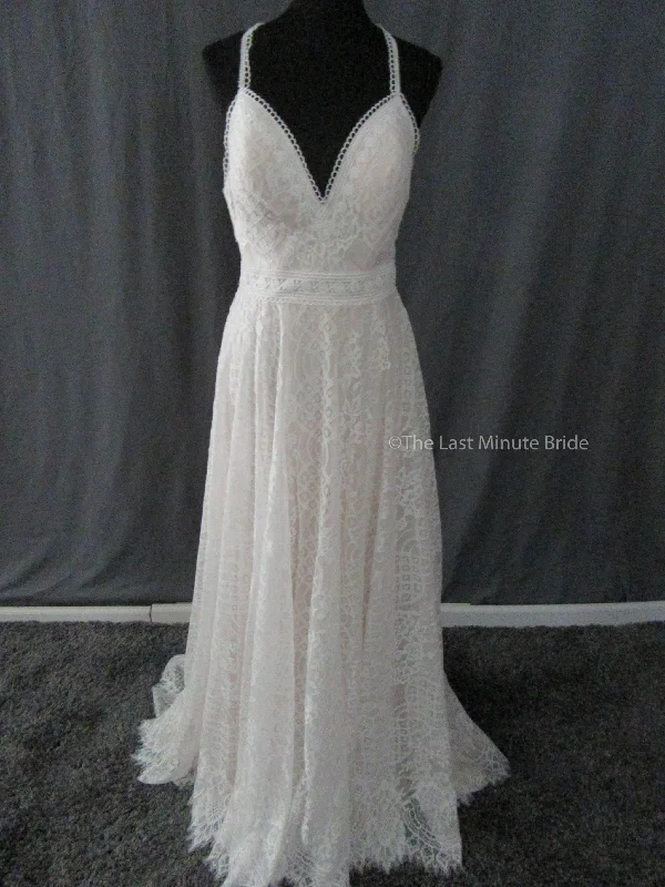 Deep Discounts Allure Bridals 3217