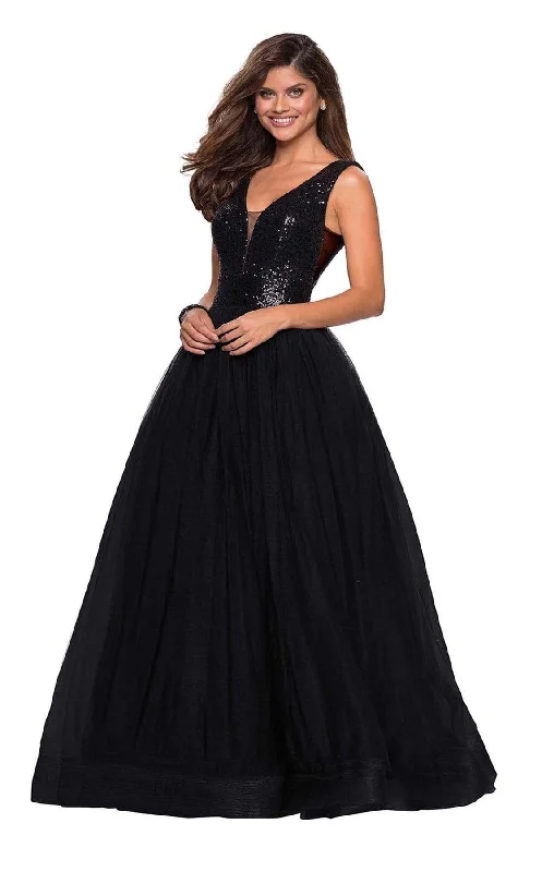 Deal Dash La Femme - Sequined Deep V-neck Tulle Ballgown 27336SC - 1 pc Black In Size 16 Available Deal Dash La Femme - Sequined Deep V-neck Tulle Ballgown 27336SC - 1 pc Black In Size 16 Available