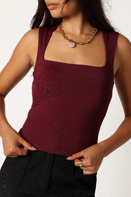 Seasonal Clearance Reign Top - Merlot