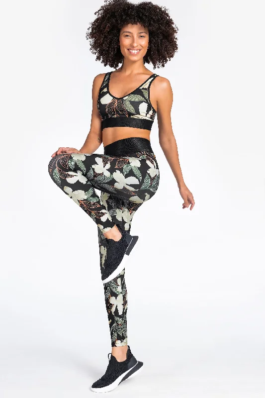 Savings Galore Essence Legging