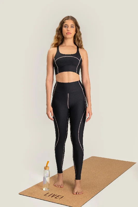 Weekend Deal Essential Streamline Leggings