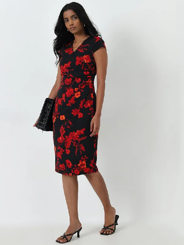 Super Sale Wardrobe Black Floral Printed Straight Dress