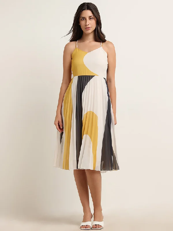 New Deals Wardrobe Yellow Accordion Pleated A-Line Dress
