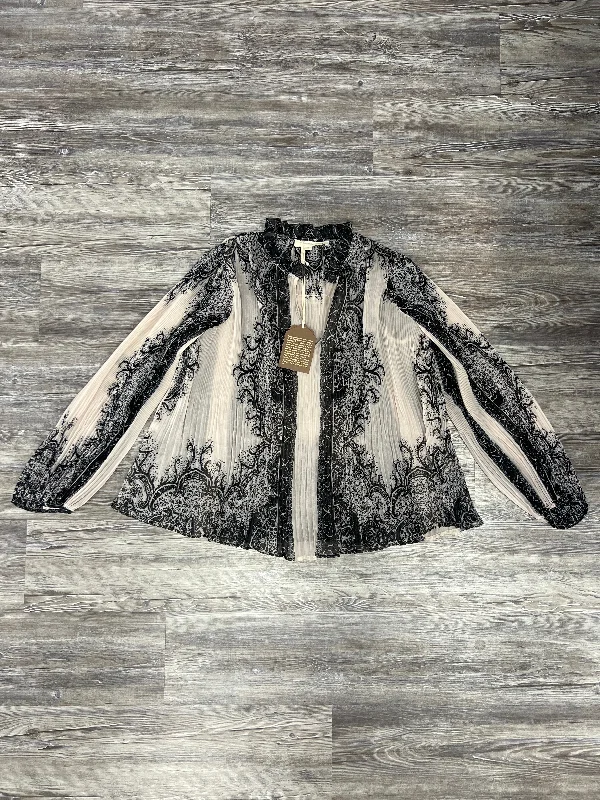 Today Only Black & Cream Top Long Sleeve Forever That Girl, Size M