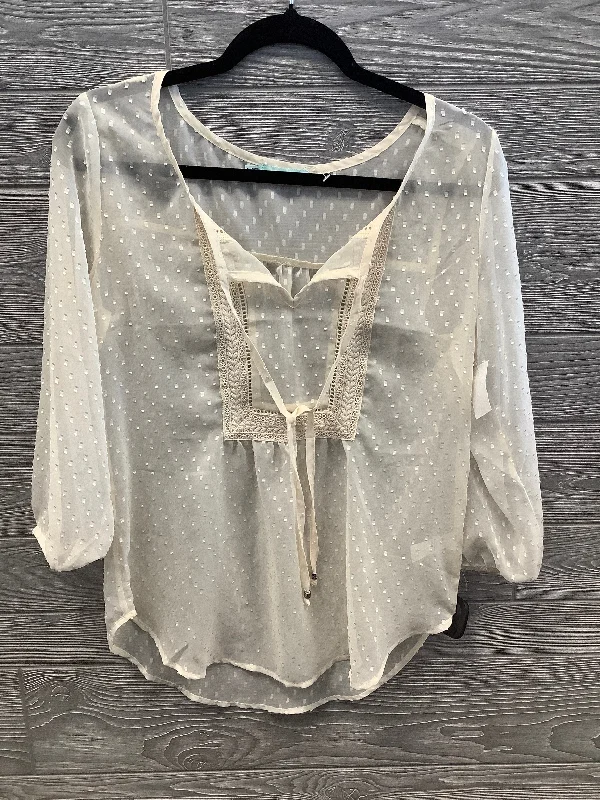 Referral Discount Blouse 3/4 Sleeve By Maurices In Cream, Size: S