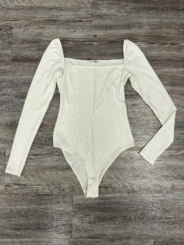 Super Deal Bodysuit By Reformation In White, Size: S