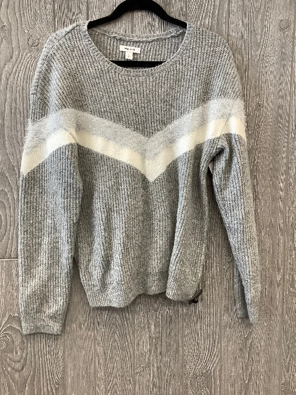 Best Seller Grey Sweater Nine West, Size M