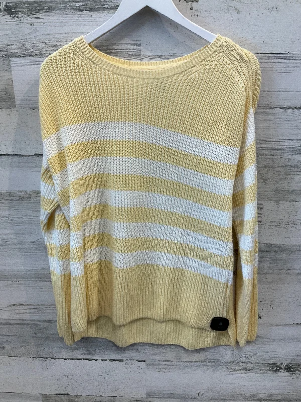 Crazy Savings Sweater By Croft And Barrow In White & Yellow, Size: M
