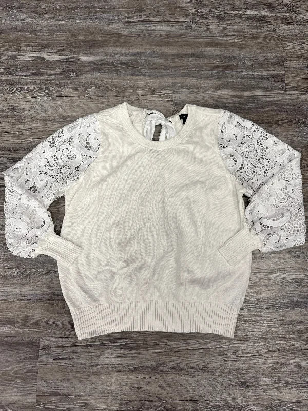 Reduced Prices Sweater By Torrid In White, Size: 1x