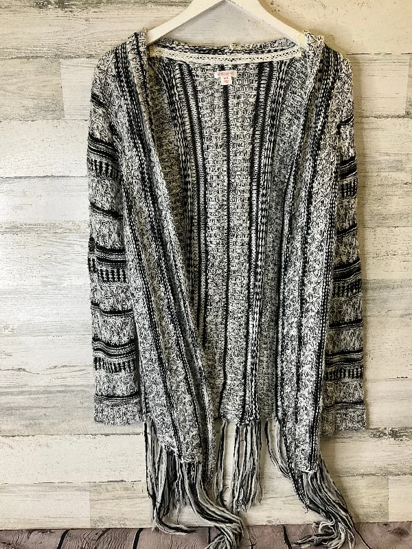 Price Reduction Sweater Cardigan By Xhilaration In Black & White, Size: M