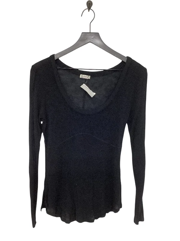 Bargain Prices Top Long Sleeve By Free People In Black, Size: S