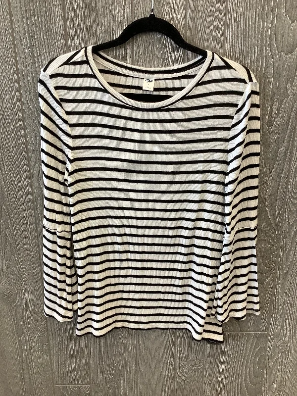 Don't Wait Top Long Sleeve By Old Navy In Black & White, Size: M