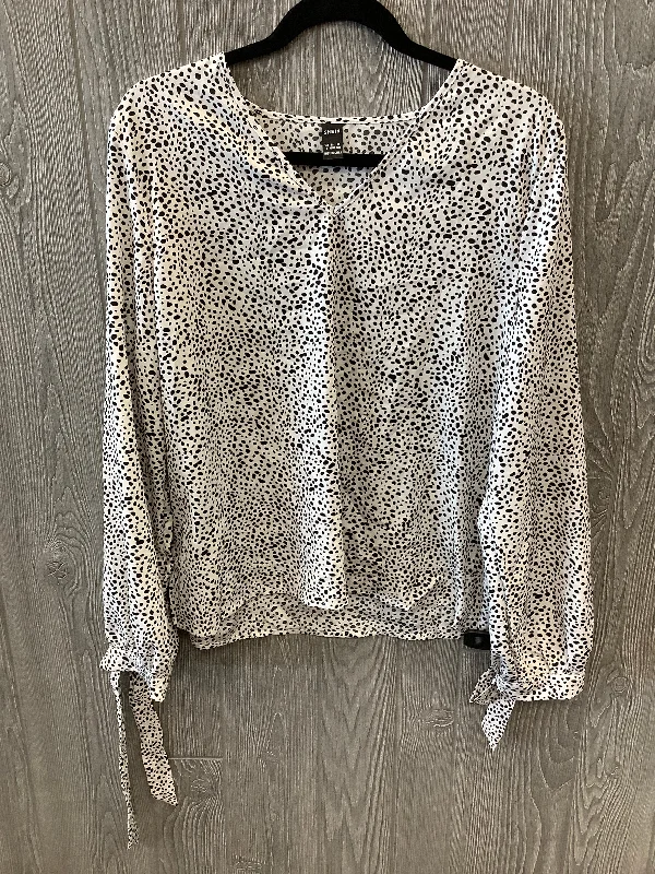 Year-End Clearance Top Long Sleeve By Shein In Black & White, Size: L