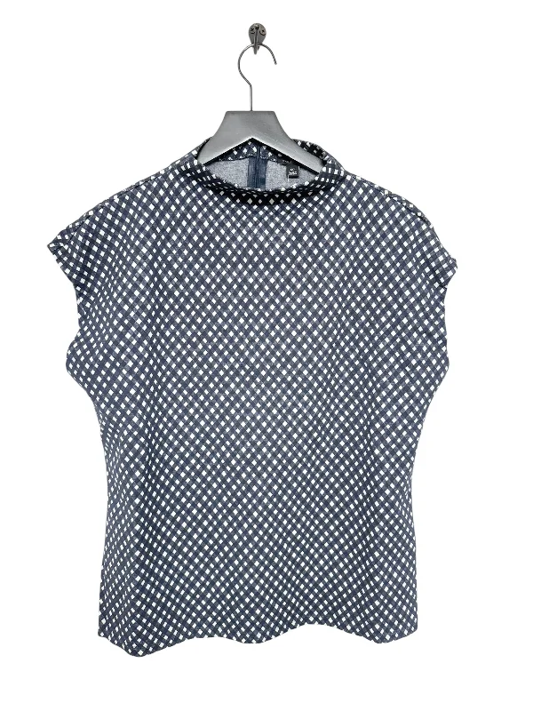 Clearance Items Top Short Sleeve By Ann Taylor In Blue & White, Size: Xxl