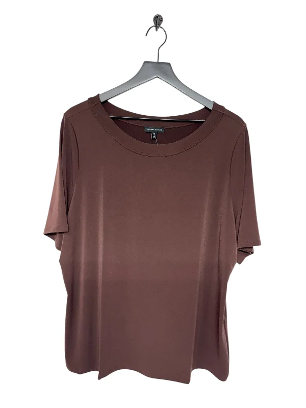 Super Bargain Top Short Sleeve By Cmc In Maroon, Size: 2x