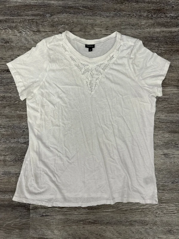 Markdowns Top Short Sleeve By Torrid In White, Size: 1x