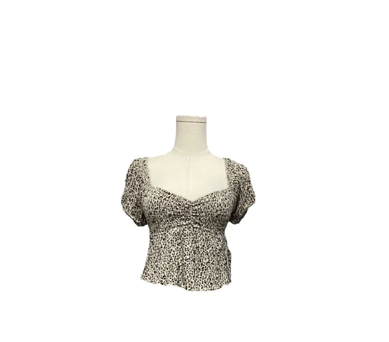 YEAR-End Clearance Urban Outfitter Jr. Crop Top Leopard XS