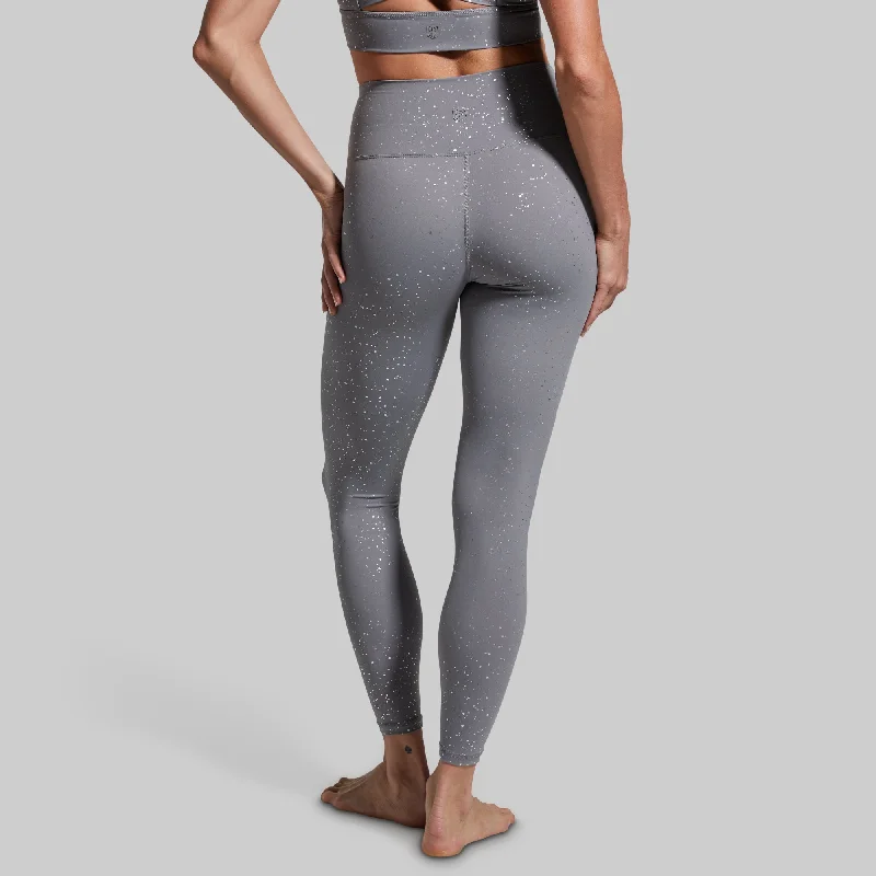 Discount Days Synergy Legging (Titanium)