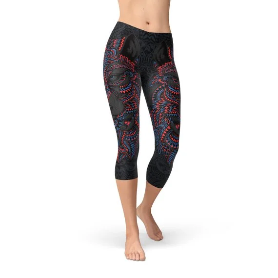 Online Only Womens Oriental Black Wolf Capri Leggings